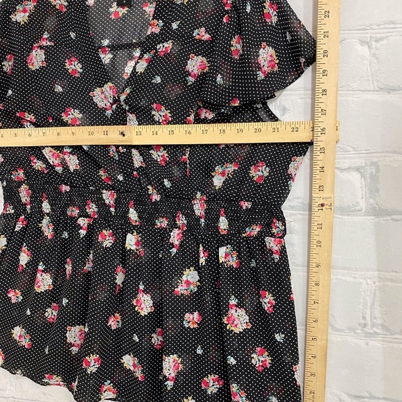 Like New Torrid Tunic - Picture 6 of 8